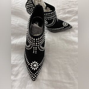 Embellished Black Pointed Toe Ankle Boots - Women
